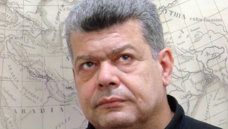 ÎœÎ¬Î¶Î·Ï‚ ÏƒÏ„Î± ÎÎ•Î‘: ÎŸ ÏƒÏ„ÏŒÏ‡Î¿Ï‚ Ï„Î¿Ï… Î•ÏÎ½Ï„Î¿Î³Î¬Î½ ÎºÎ±Î¹ Î¿Î¹ ÎµÎ»Î»Î·Î½Î¿Ï„Î¿Ï…ÏÎºÎ¹ÎºÎ­Ï‚ ÏƒÏ‡Î­ÏƒÎµÎ¹Ï‚ Î¼ÎµÏ„Î¬ Ï„Î·Î½ Î±Ï€ÎµÎ»ÎµÏ…Î¸Î­ÏÏ‰ÏƒÎ· Ï„Ï‰Î½ Î´ÏÎ¿ ÏƒÏ„ÏÎ±Ï„Î¹Ï‰Ï„Î¹ÎºÏŽÎ½ | tanea.gr