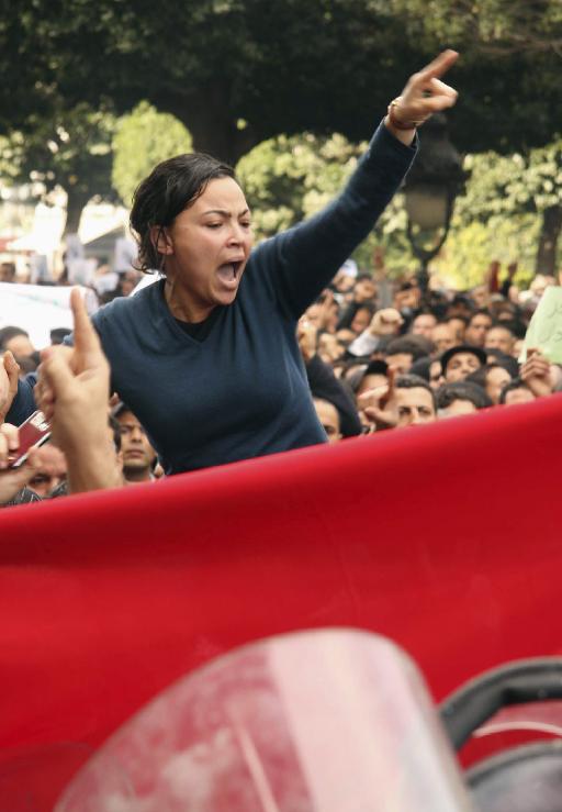 Εγκατέλειψε τη χώρα ο πρόεδρος της Τυνησίας