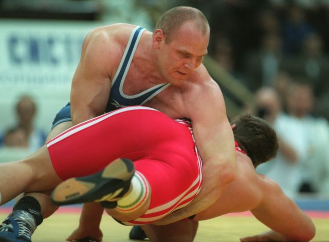 Ο παλαιστής που  νίκησε και… ψυγείο