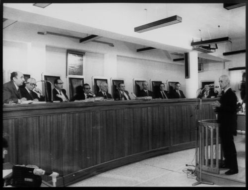 Ο εισαγγελέας 
που δίκασε τη χούντα