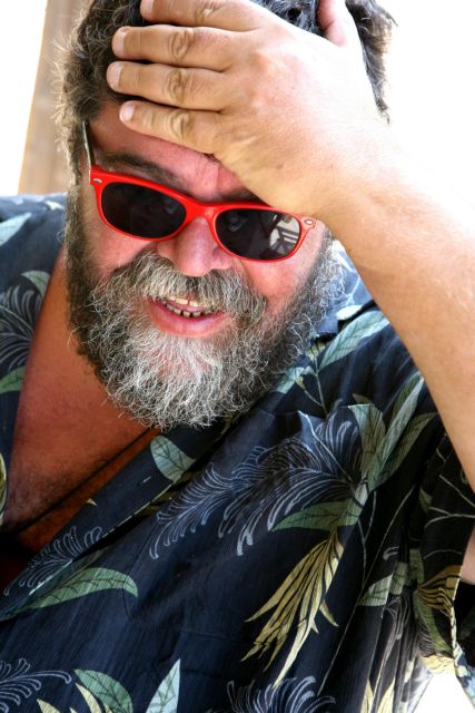 «Πήρα κόκκινα γυαλιά»