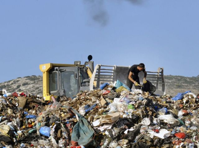 Νόμος είναι η μαφία της χωματερής