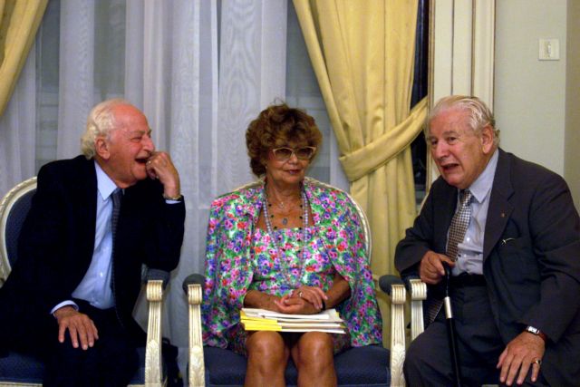 Γιος εναντίον μητριάς στο δικαστικό θρίλερ για την κληρονομιά του Πίτερ Ουστίνοφ