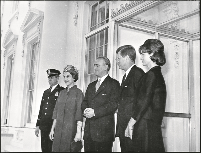 Από την Αμαλία και την Τζάκι στη Μαρέβα…