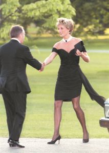 Πριγκίπισσα Νταϊάνα: Το μαύρο «φόρεμα της εκδίκησης»