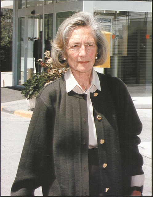 Εφυγε από τη ζωή η Λένα Τριανταφύλλη