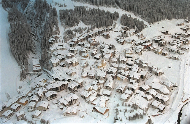 Ο εμφύλιος πόλεμοςτου λευκού χρυσού