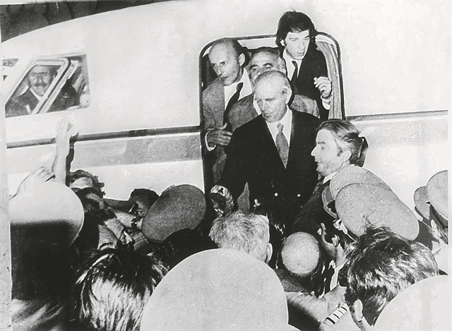 Η επιστροφή του Κωνσταντίνου Καραμανλή*