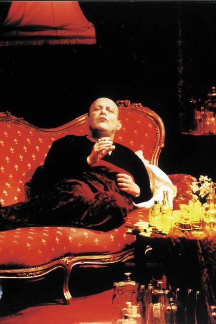 Ερμηνεύοντας το άλλο φύλο: Γράφουν Αννα Φόνσου, Θ. Παπαγεωργίου, Μπ. Αρβανίτη, Λ. Κονιόρδου και Χ. Χαραλάμπους