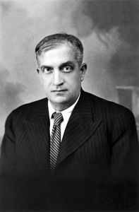 Παντελής Χορν