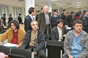 Εκτός φυλακής πολυϊσοβίτες της 17 Νοέμβρη