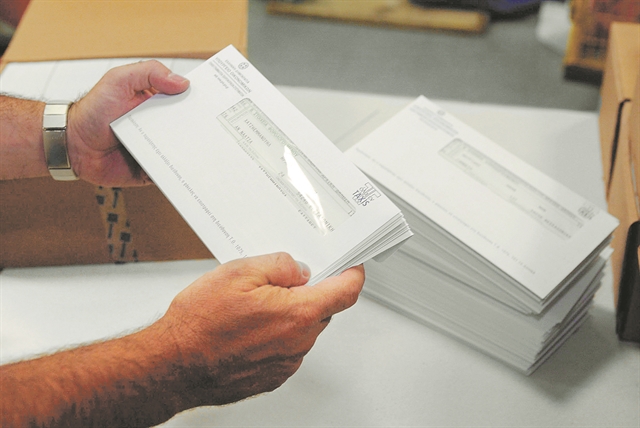 «Ραβασάκια» σε χιλιάδες ασφαλισμένους από τον ΕΦΚΑ