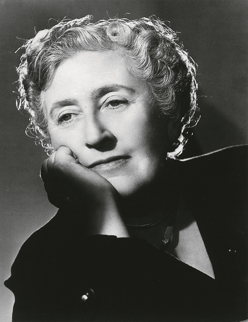 Λογοκρίνουν και τα βιβλία της Αγκαθα Κρίστι για «προσβλητικές αναφορές»