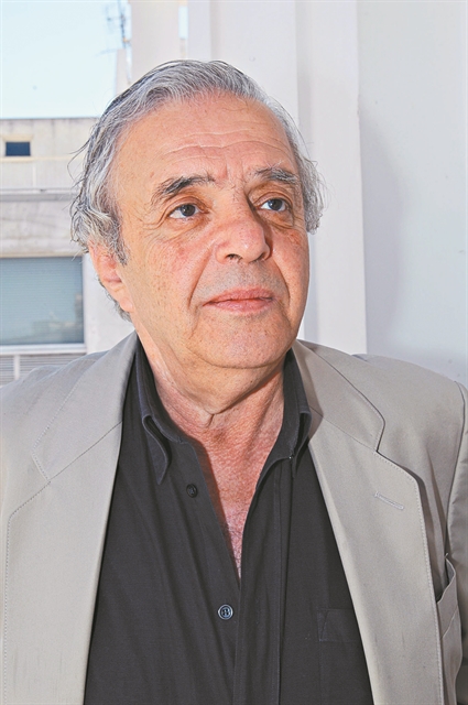 Ο σκηνοθέτης των μικρών πραγμάτων