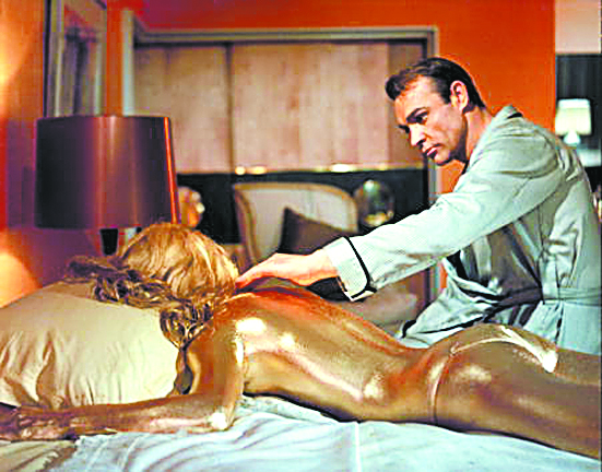 Ο καλύτερος πράκτορας 007 έγινε 90 ετών