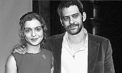 Το ελληνικό θέατρο βράβευσε τα φιντάνια του