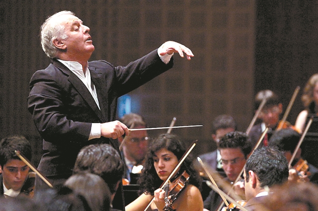 Ο Ντάνιελ Μπάρενμποϊμ θα διευθύνει τη Φιλαρμονική της Βιέννης την Πρωτοχρονιά