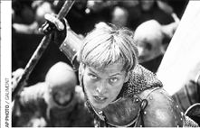 Η Ζαν ντ΄ Αρκ γλίτωσε την πυρά και… έζησε καλά κι εμείς καλύτερα