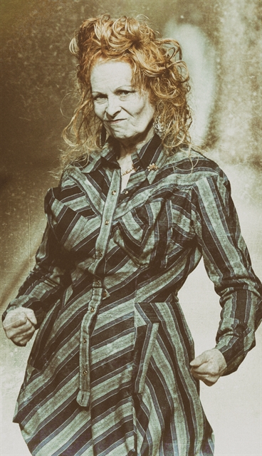 Η Dame πίσω από τους κώδικες της πανκ μόδας