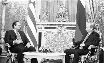 Τα τανκς μάς  φέρνουν πιο κοντά