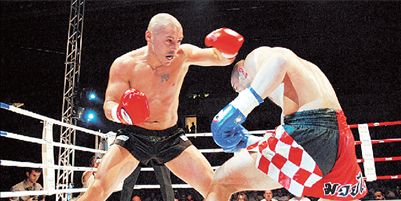 Το κικ μπόξινγκ δεν είναι μόνο ξύλο