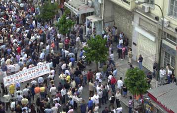 Στους οκτώ οι νεκροί από την έκρηξη σε δεξαμενόπλοιο στο Πέραμα