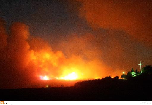 Πυρκαγιά ξέσπασε τη νύχτα στη Σαμοθράκη | tanea.gr