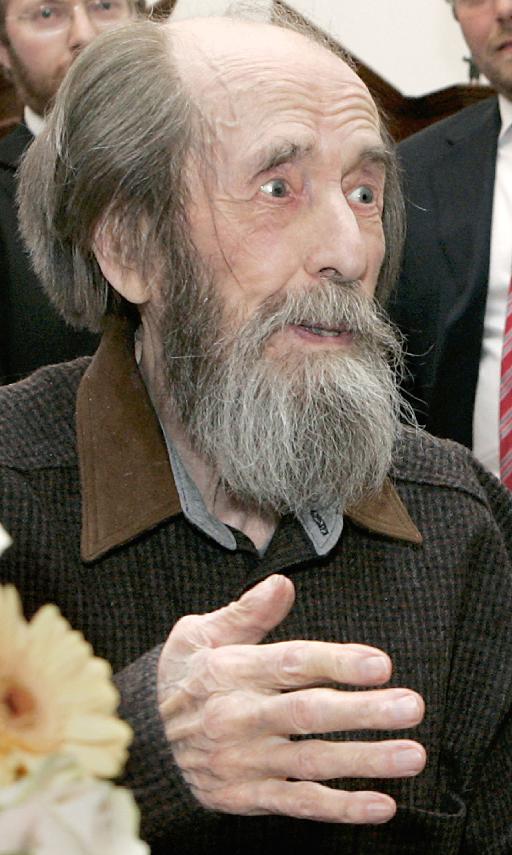 Έφυγε στα 89 του χρόνια ο Αλεξάντρ Σολζενίτσιν | tanea.gr