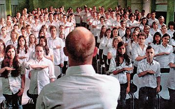 Πώς να κάνετε τα παιδιά Ναζί!