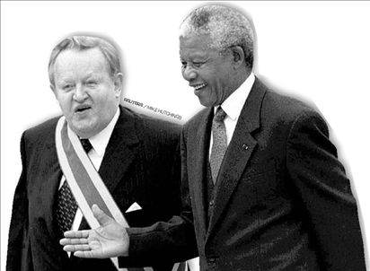 Τίμησαν με Νόμπελ τον «ειρηνοποιό»