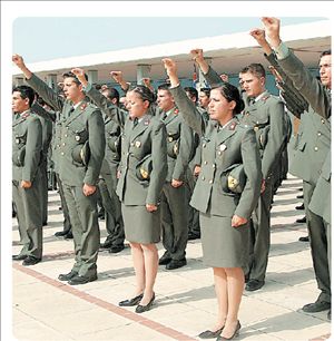 Επιστημονικό προσωπικό  στη Στρατιωτική Σχολή  Ευελπίδων