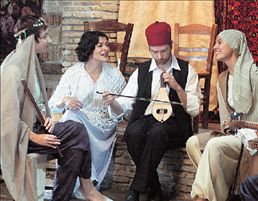 Δίχως ματωμένες ακρότητες