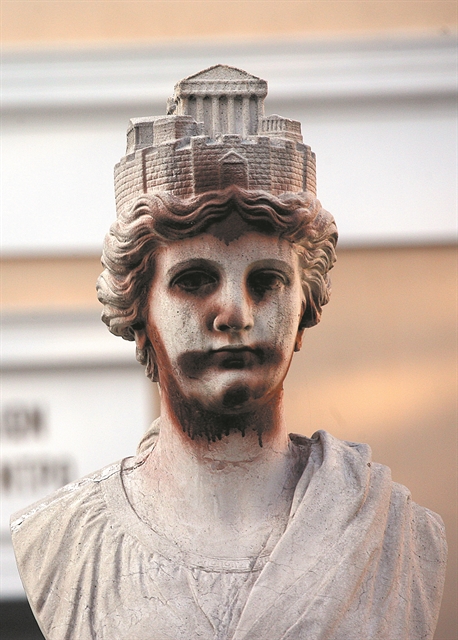 Είναι σε κίνδυνο οι κλασικές σπουδές;