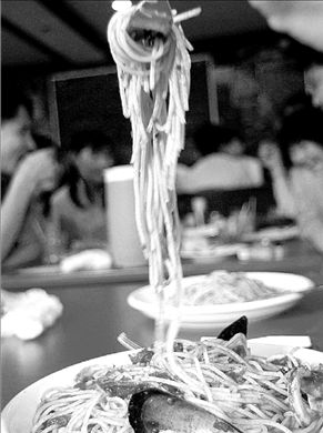 Μακαρόνια,η πιο βολική λύση για την κατσαρόλα