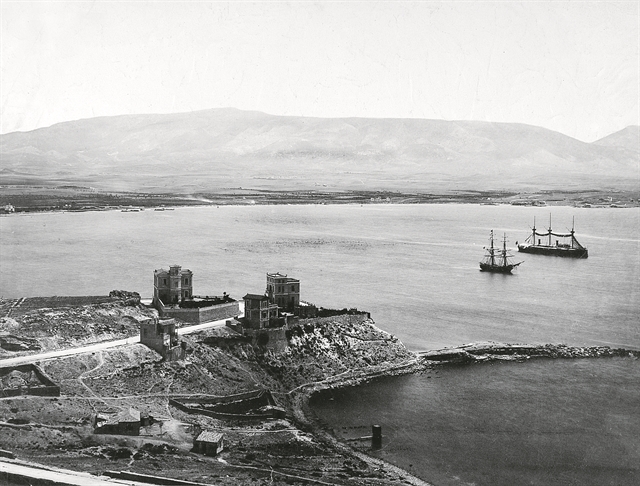 Διασχίζοντας χρόνια και θάλασσες