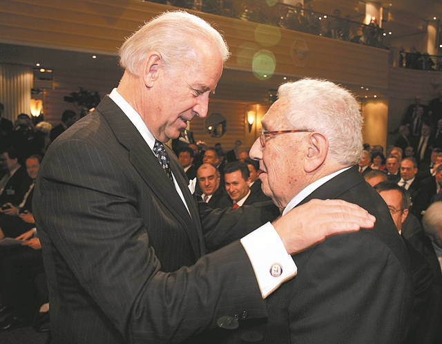 Ο Πάπας και η μαθήτρια