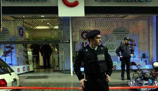 Ληστεία με μία νεκρή σε κατάστημα στο Βύρωνα