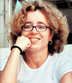 [ 20 ΕΡΩΤΗΣΕΙΣ ]   «Οικολογία είναι να είσαι  δίκαιος με το περιβάλλον  και τον άνθρωπο»