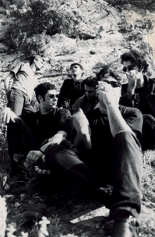 «Μαράθηκαν» τα Διάφανα Κρίνα