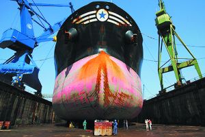 Πολύφερνη νύφη τα Ναυπηγεία Σκαραμαγκά