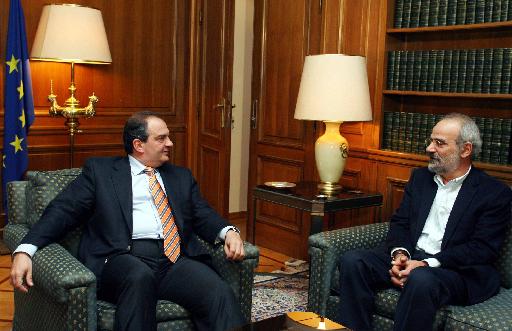 Καραμανλής και Αλαβάνος οι πλουσιότεροι πολιτικοί αρχηγοί