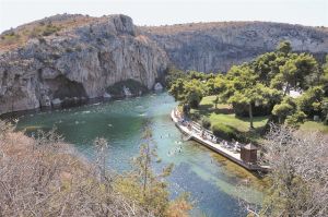 Ασφαλίζει 98 ακίνητα για €117,5 εκατ.