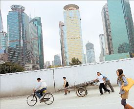 «Πείτε μου τι έγινε  στην Πλατεία Τιενανμέν…»