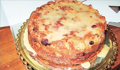 Πουτίγκα με ψωμί: φθηνό, χωριάτικο και αγαπημένο επιδόρπιο