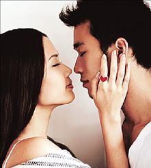 Σπάει το ταμπού του σεξ η Κίνα