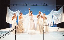 Χορεύουν καν καν μέχρι την Κόλαση