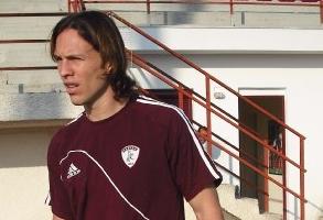 Πέθανε ξαφνικά ο ποδοσφαιριστής της Λάρισας Αντόνιο Ντε Νίγκρις