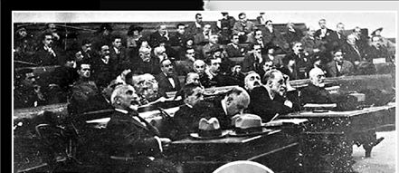 «Προδότες» ή θύματα;