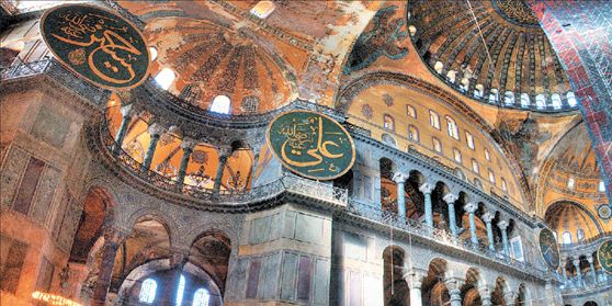 Τούβλα και κονίαμα σώζουν την Αγία Σοφία από σεισμό