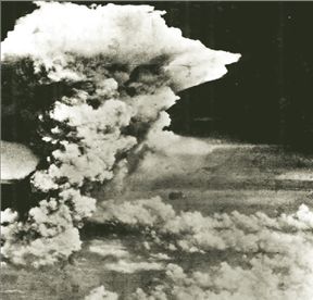 «Ζήσαμε τον θάνατο στη Χιροσίμα και το Ναγκασάκι»